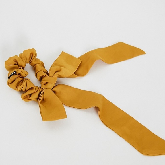 'Gretta' Hair Ribbon Scrunchie - Picture 6 of 6
